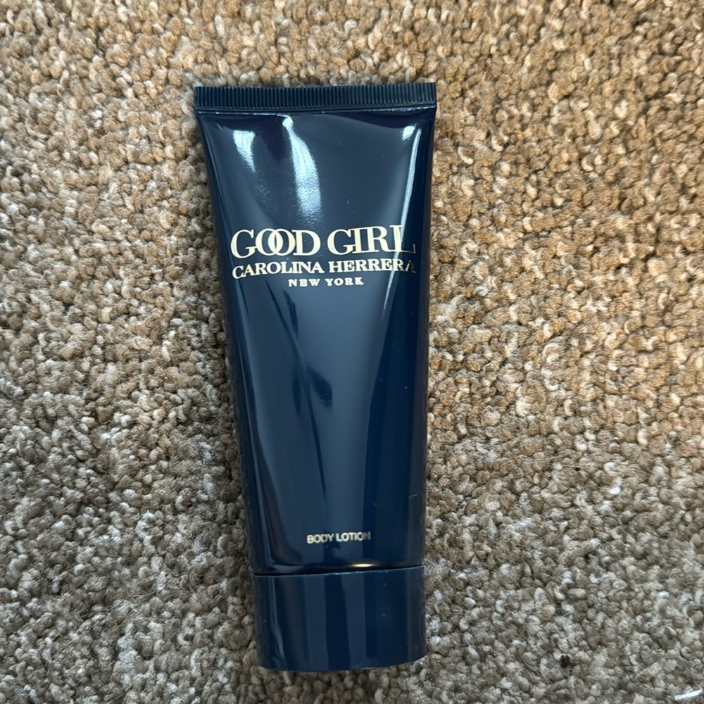 COPY - Good Girl by Carolina Herrera